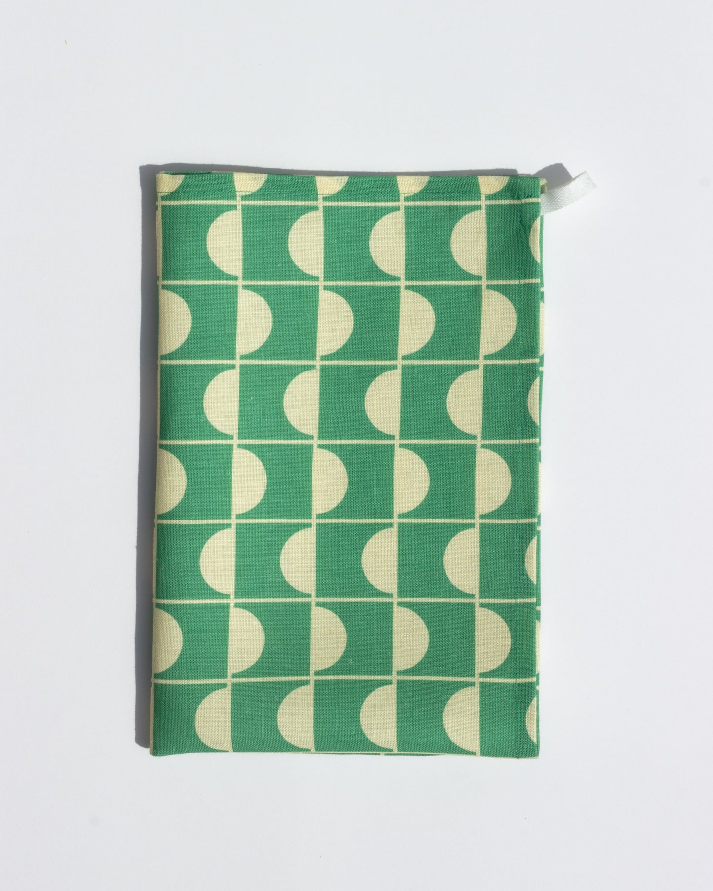 Margot & Me | Home Collection 2020 | Leinen-Geschirrtuch Grit, smaragdgrĂĽn