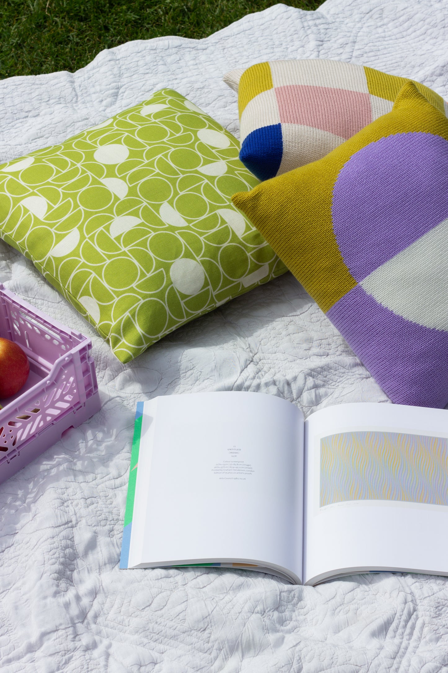 Margot & Me |Â Home-Collection 2020 |Â Lookbook |Â Leinenkissen Solar